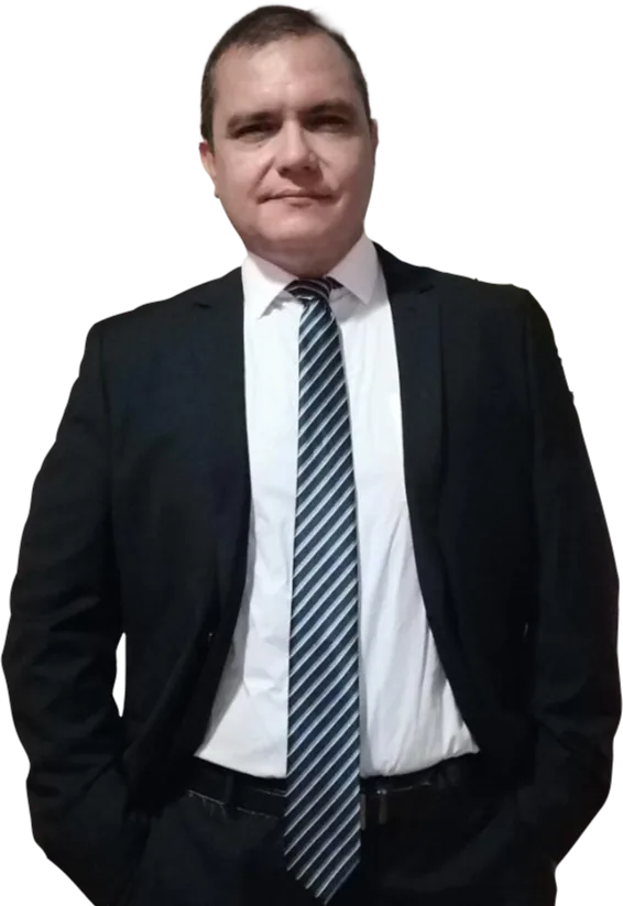 Eduardo, fundador y director de Emergencia Móvil Prehospitalaria en Ciudad de Panamá